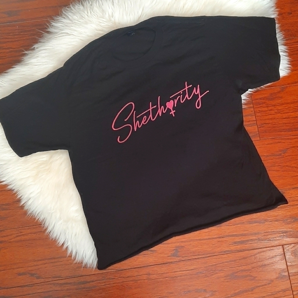 Tultex Shethority Crop Shirt